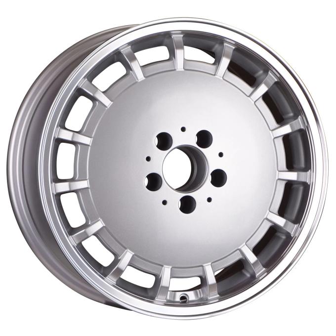 Maxilite 17x8 Gulli Style Silver DC 5x112 +28 mm 329002