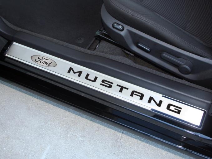 2010-2014 Mustang - Door Sills Polished/Brushed Ford Oval w/ 'MUSTANG' Carbon Fiber Inlay 2Pc - Outer Sills 271024