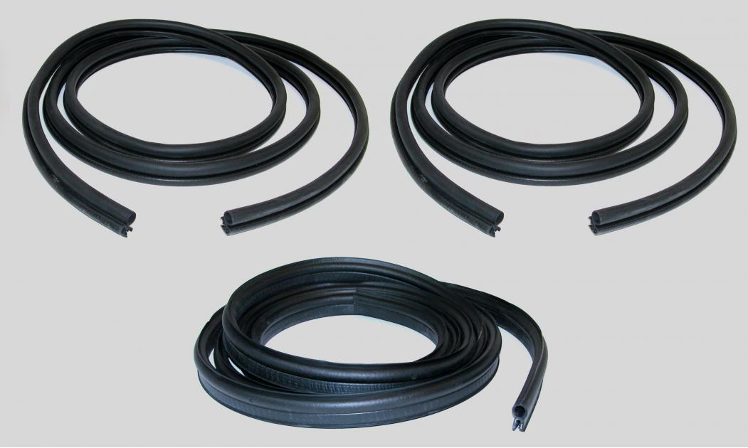 1994 - 2004 Ford Mustang KF3060 - Door Seal Kit