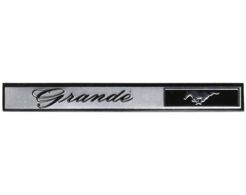 Daniel Carpenter 1969-70 Grande Dash Emblem C9ZZ-6304460-GI